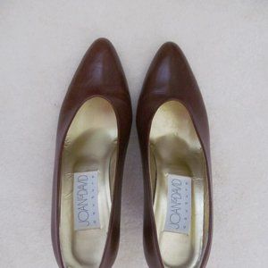 JOAN & DAVID COUTURE WARM BROWN LEATHER PUMPS 8M